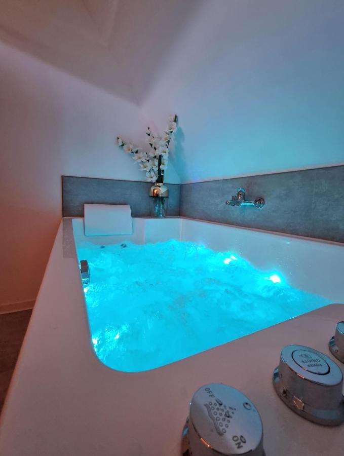Centre-Ville Le Nid D'Amour Jacuzzi Appartement Rouen Dış mekan fotoğraf